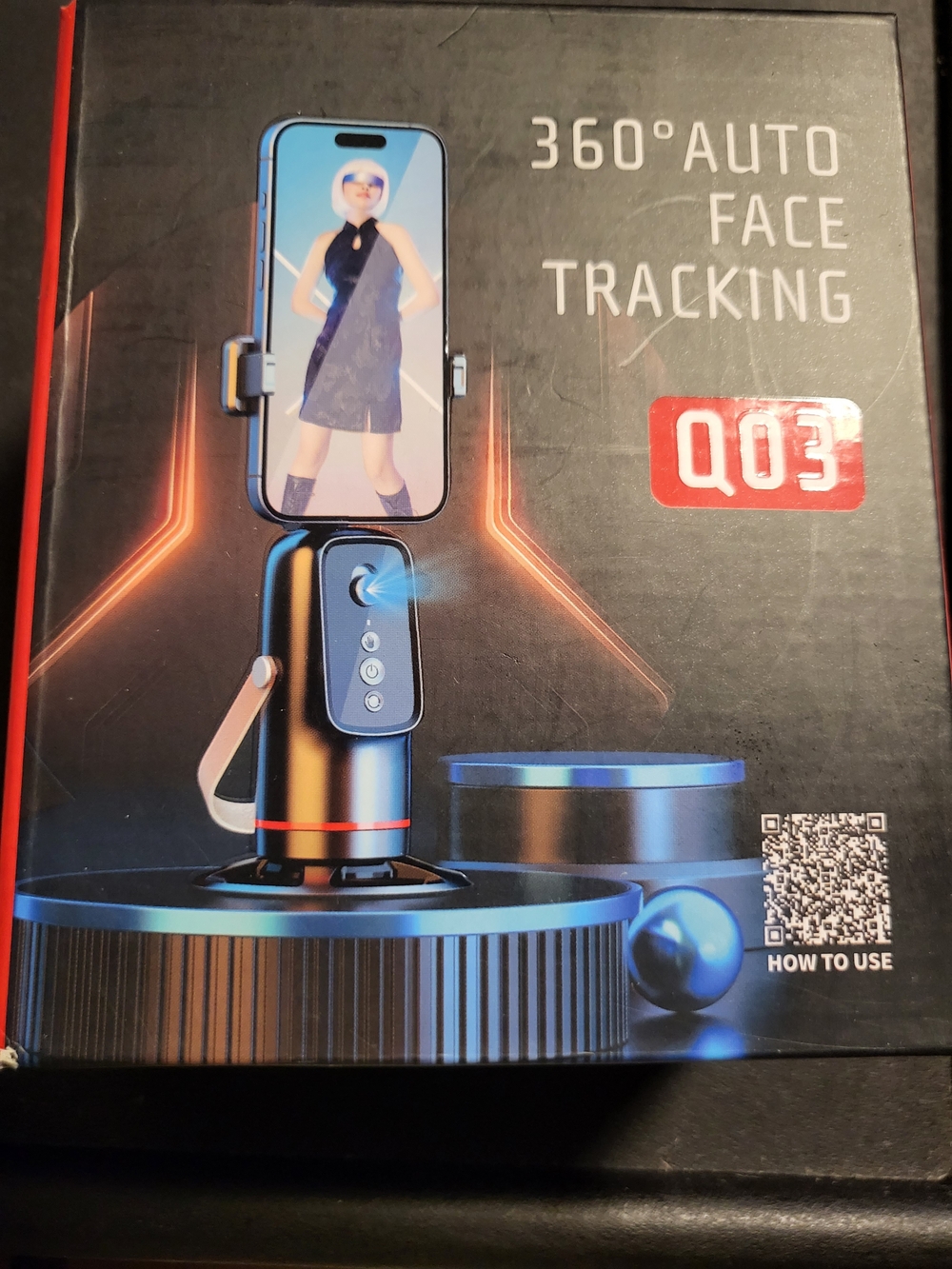 Q03 360° Auto Face Tracking Phone Mount - Black and Blue